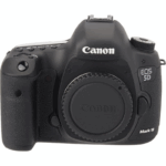 Canon EOS 5D Mark III 22.3 MP Full Frame CMOS with 1080p Full-HD Video Mode Digital SLR Camera (Body)